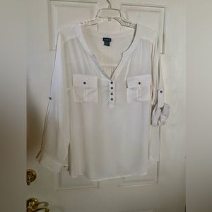 Torrid off white long sleeves top with roll up sleeves